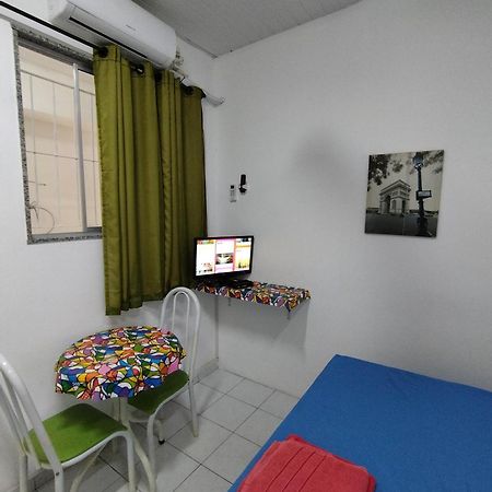 Seu Apto Na Praia Da Costa 6 Excelente Local Ar Cond Tv Microondas Internet Rapida Todo Seu Centro Apartment Vila Velha  Ngoại thất bức ảnh